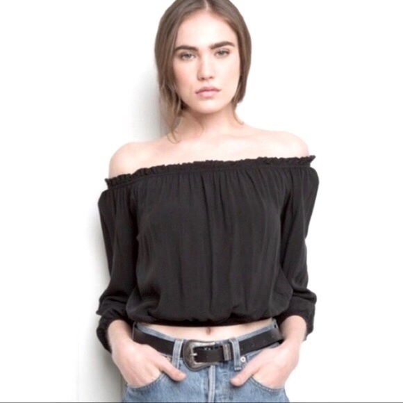 Brandy Melville Tops - Brandy Melville Off the Shoulder Top